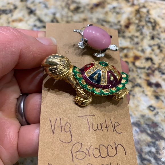 Vintage Turtle Brooch Lot of 2 Turtle love Turtle people - Picture 2 of 8